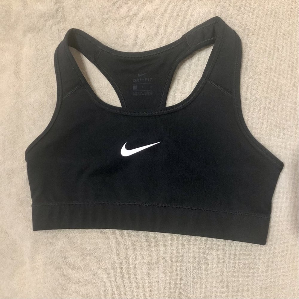 Nike Dri-FIT Swoosh Sports Bra (M) - NWOT